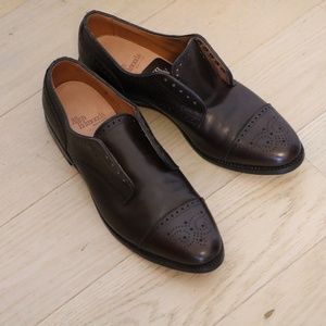 Allen Edmonds mens captor derby in brown